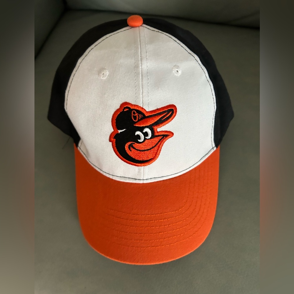 MLB Black, White, and Orange Hat